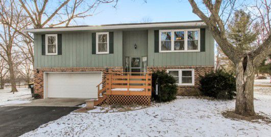 8636 Prairie Trail, Bloomington $177,500